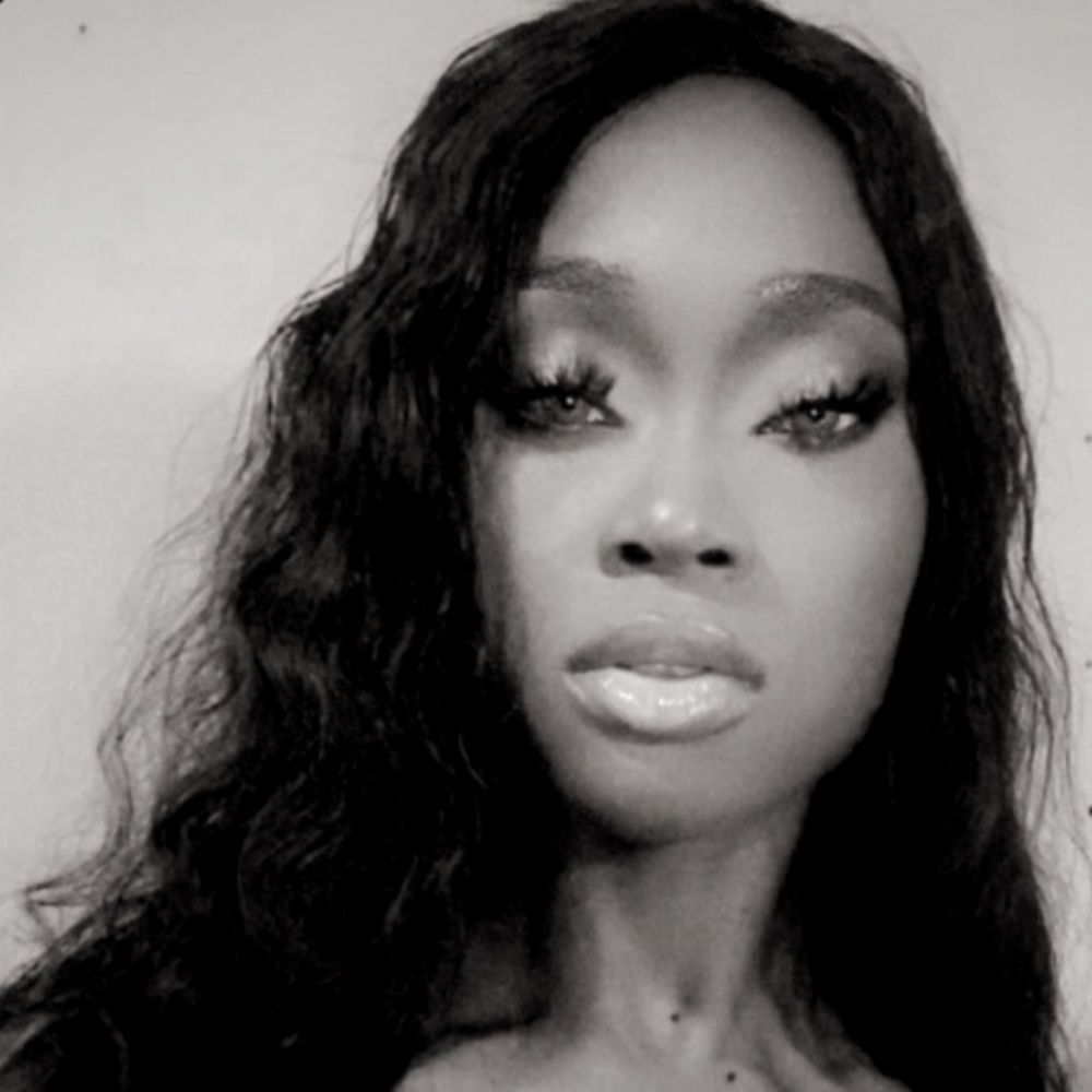 Meet your Posher, Victoria